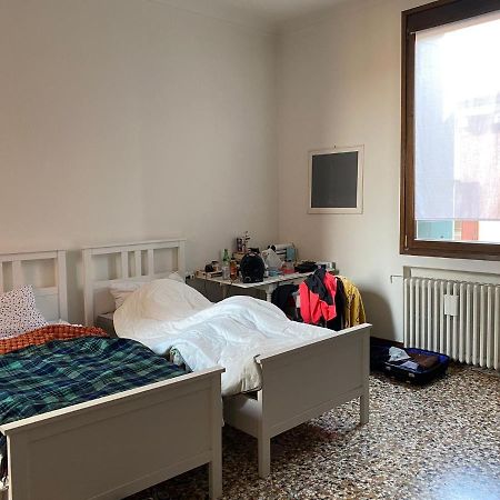 Appartamento Al Centro Di Venezia 6 Posti Letto מראה חיצוני תמונה