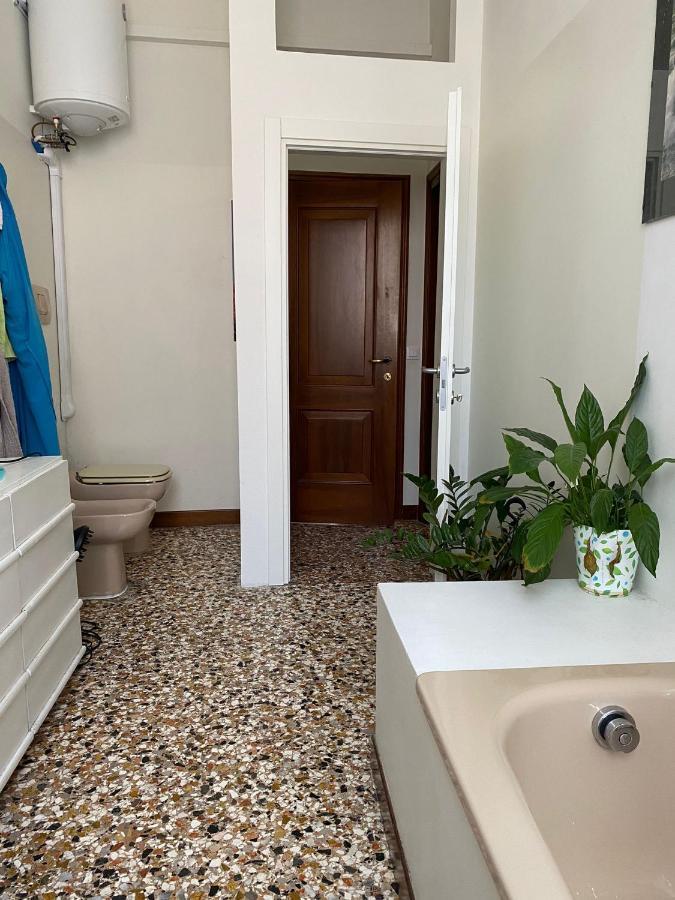 Appartamento Al Centro Di Venezia 6 Posti Letto מראה חיצוני תמונה